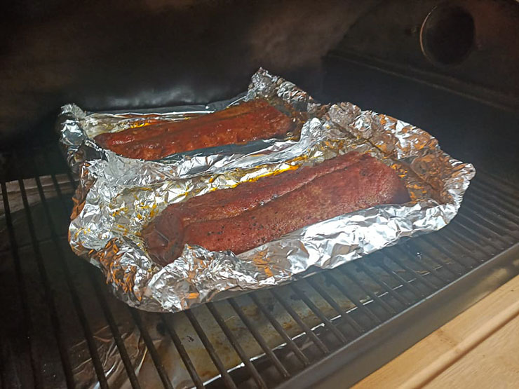 Butcher Paper vs. Foil: Why Wrapping Ribs Matters